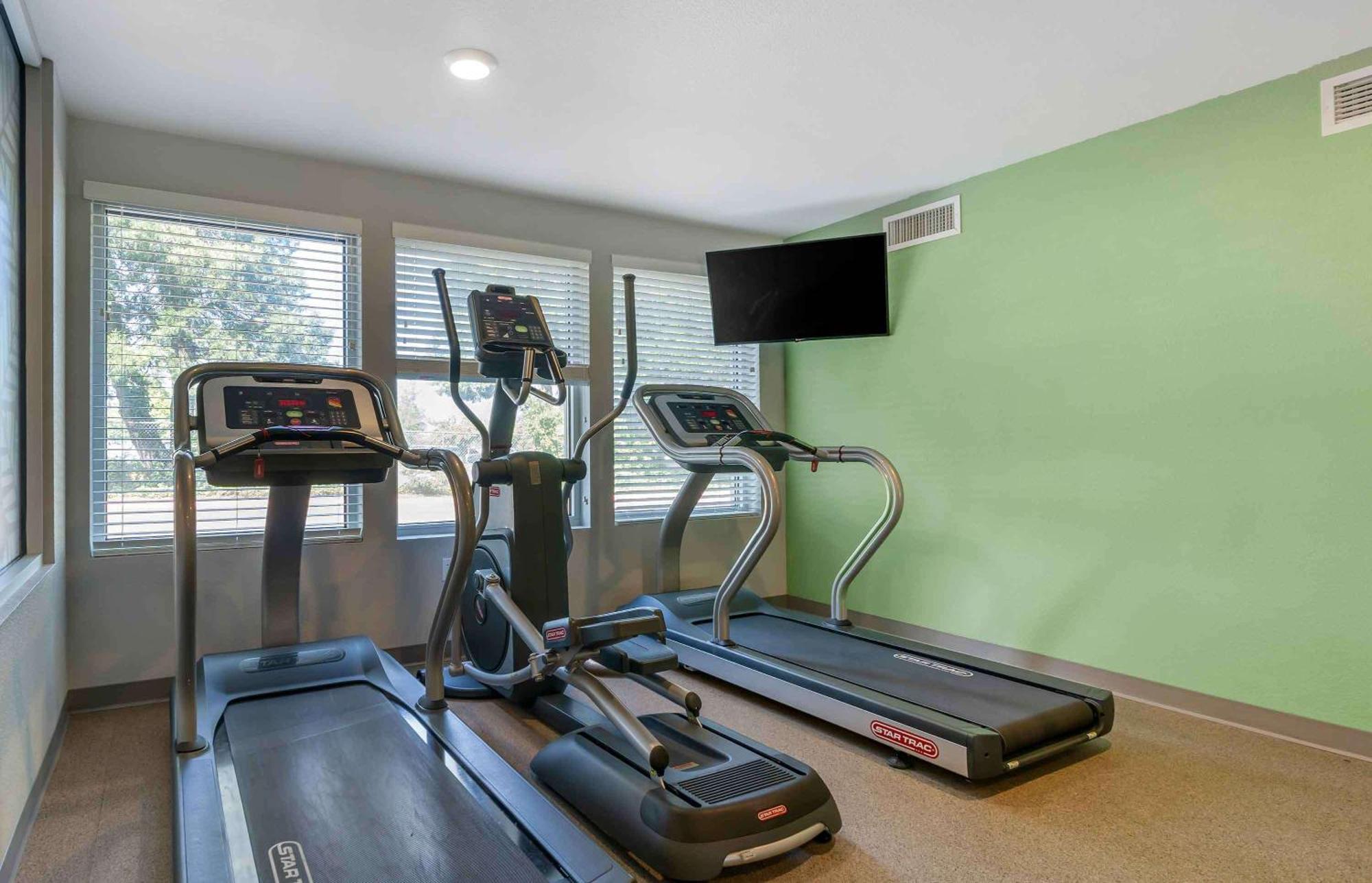 Extended Stay America Suites - Portland - East Fairview Екстериор снимка