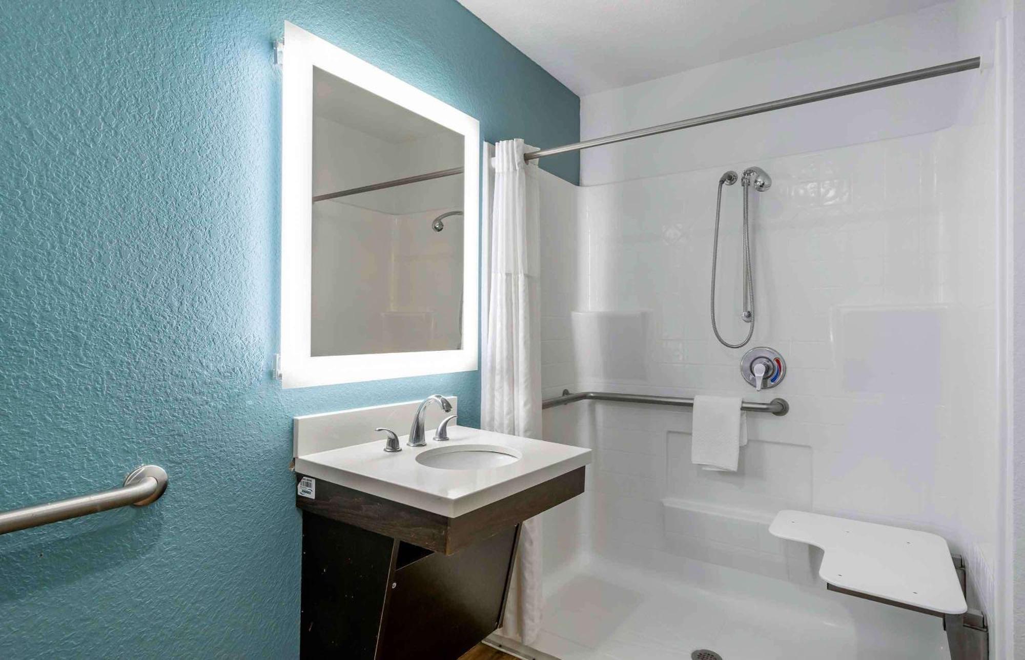 Extended Stay America Suites - Portland - East Fairview Екстериор снимка