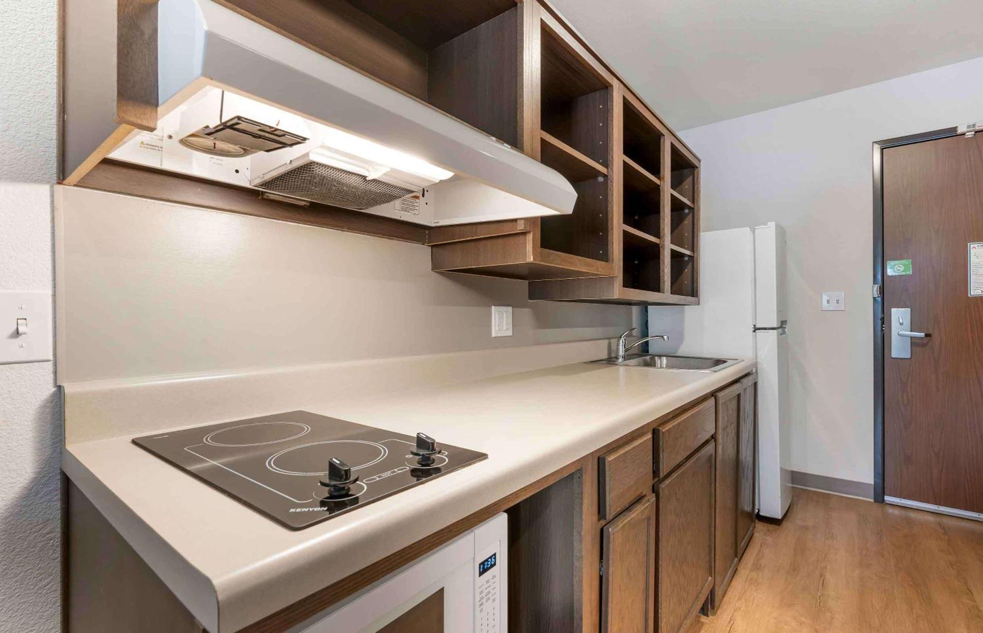 Extended Stay America Suites - Portland - East Fairview Екстериор снимка