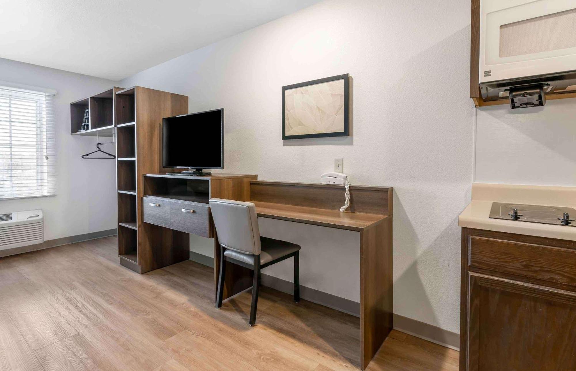 Extended Stay America Suites - Portland - East Fairview Екстериор снимка